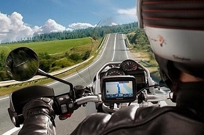 Cara Memasang GPS di Motor