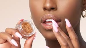 Cara Pakai Lips Scrub